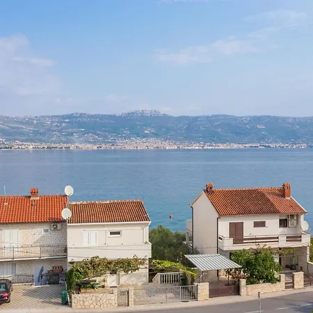 Appartamento By The Sea Slatine, Ciovo - 13298