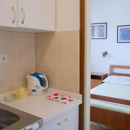 By The Sea Slatine, Ciovo - 13298 *